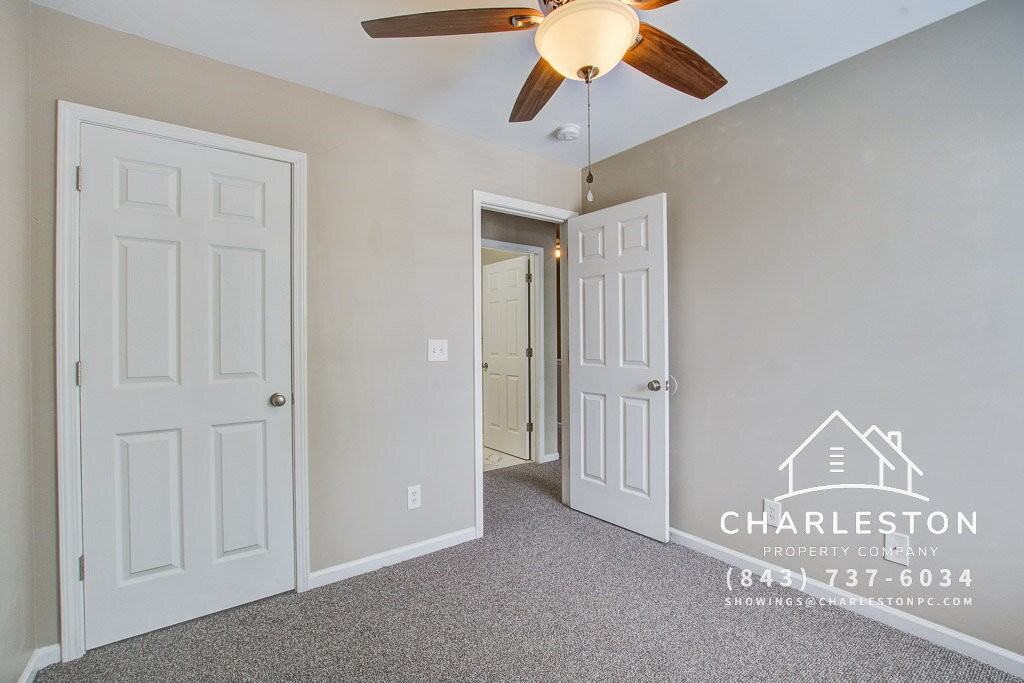 1003 Lexi Ct - Photo 4 of 24