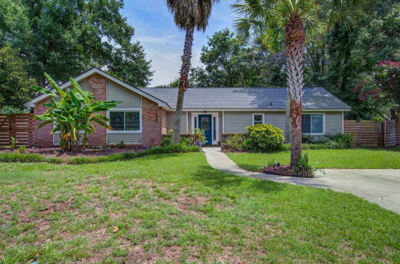 1307 Bob White Dr