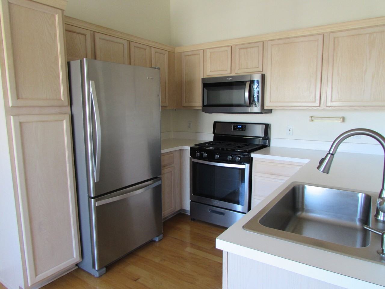 8406 Pebble Creek Way - Photo 2 of 12