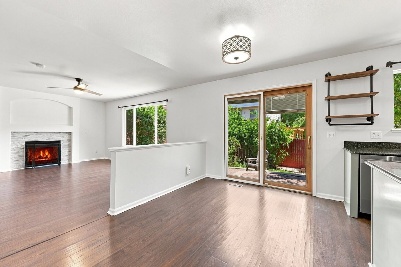 3255 Heather Glen Dr - Photo 4 of 34