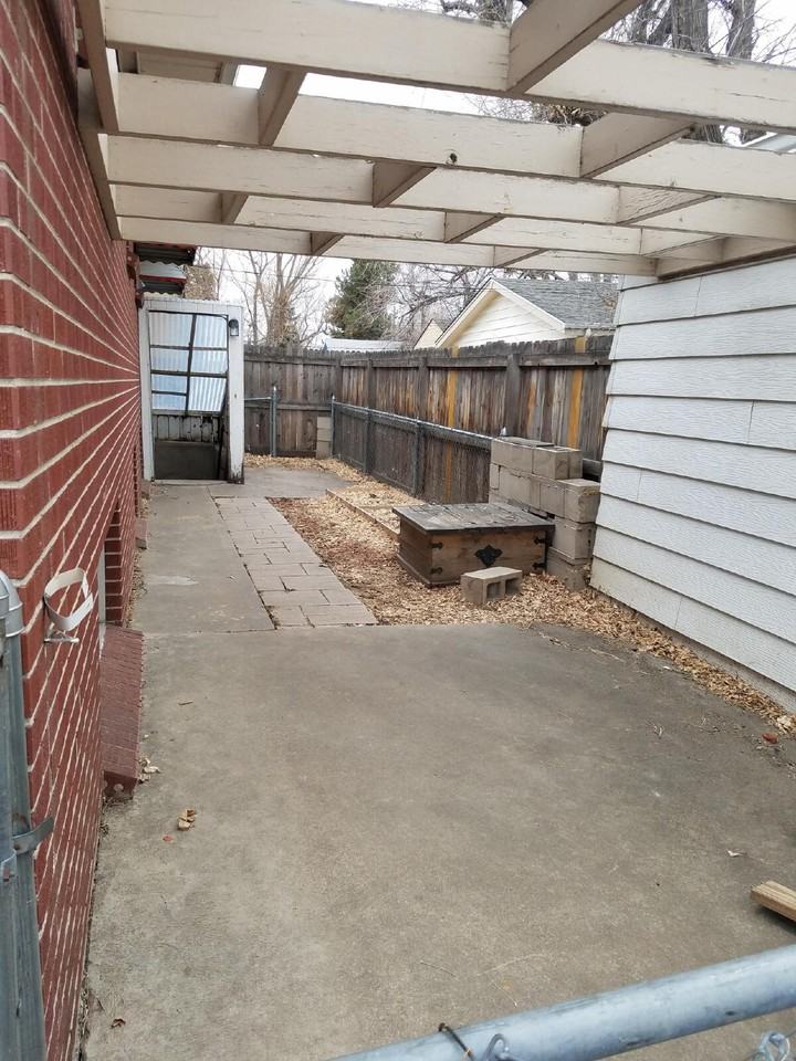4089 Ames St - Photo 2 of 24
