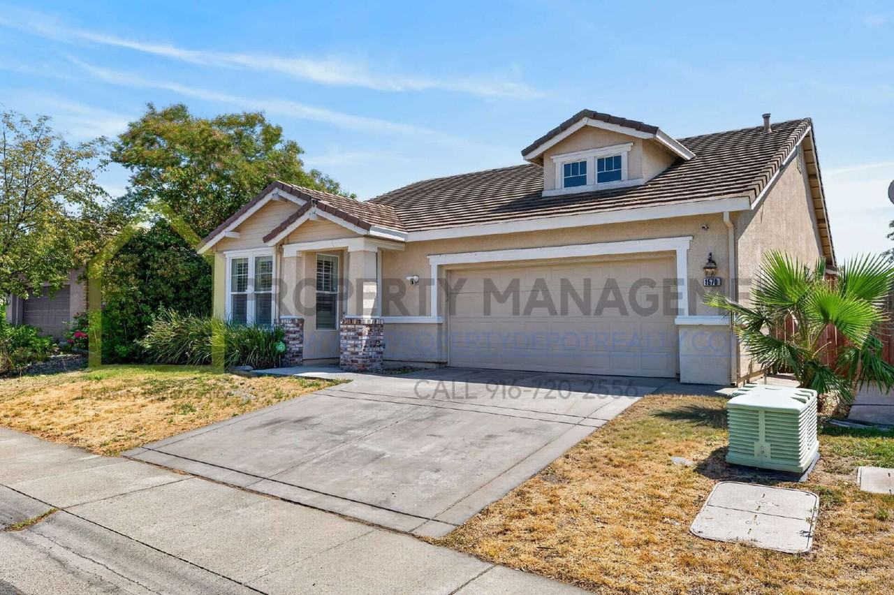 1570 Charm Way - Photo 3 of 50