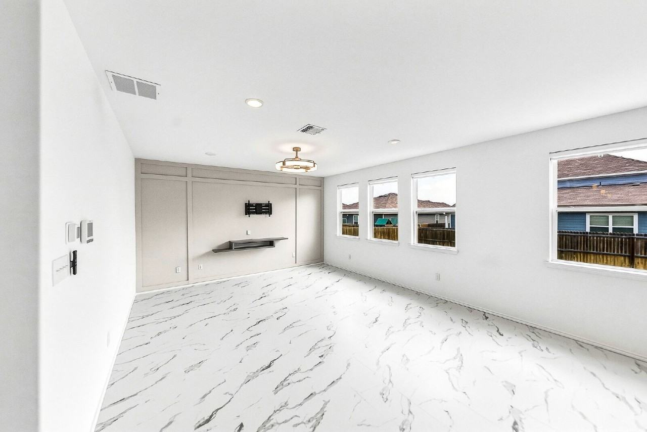 207 Brook Shadow - Photo 3 of 50