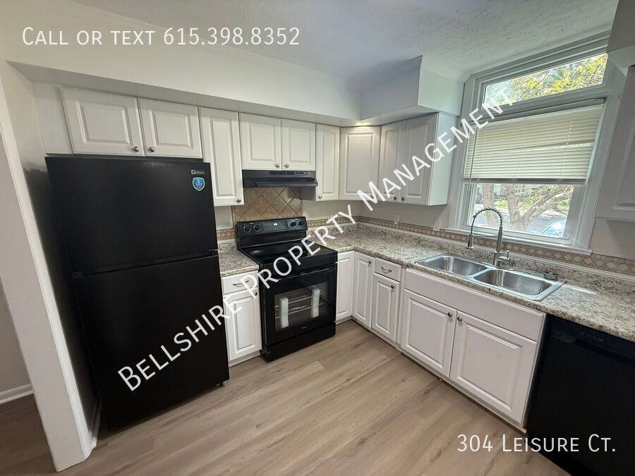 304 Leisure Ct - Photo 6 of 16