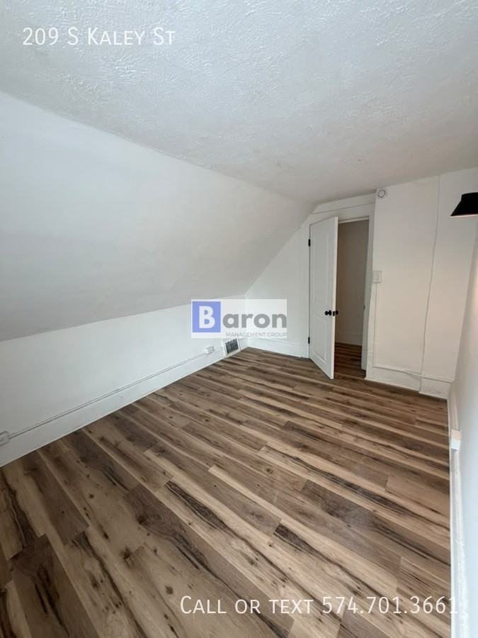 209 S Kaley St - Photo 7 of 22