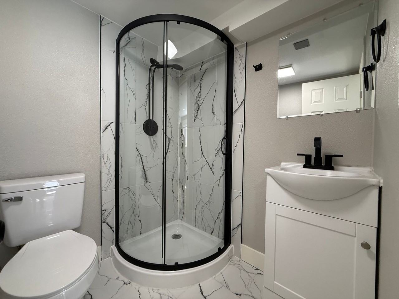 324 E Bijou St #6 - Photo 7 of 15
