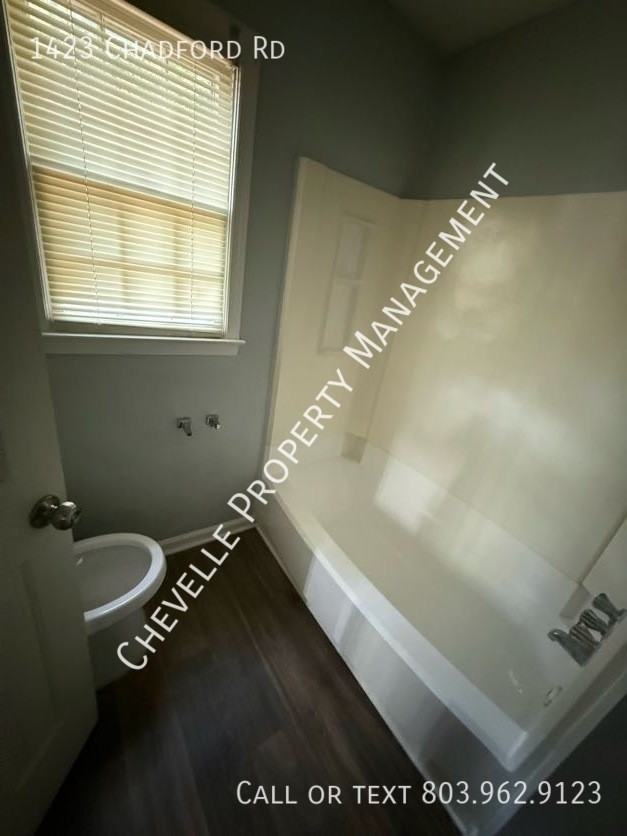 1423 Chadford Rd - Photo 3 of 14