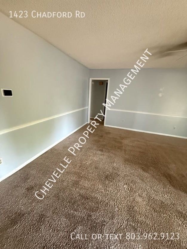 1423 Chadford Rd - Photo 5 of 14