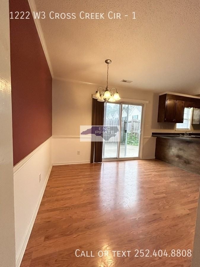 1222W3 Cross Creek Cir #1 - Photo 7 of 20