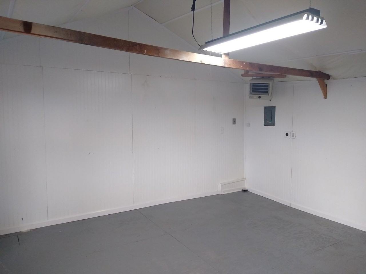 67 Waltham Garage - Photo 3 of 9