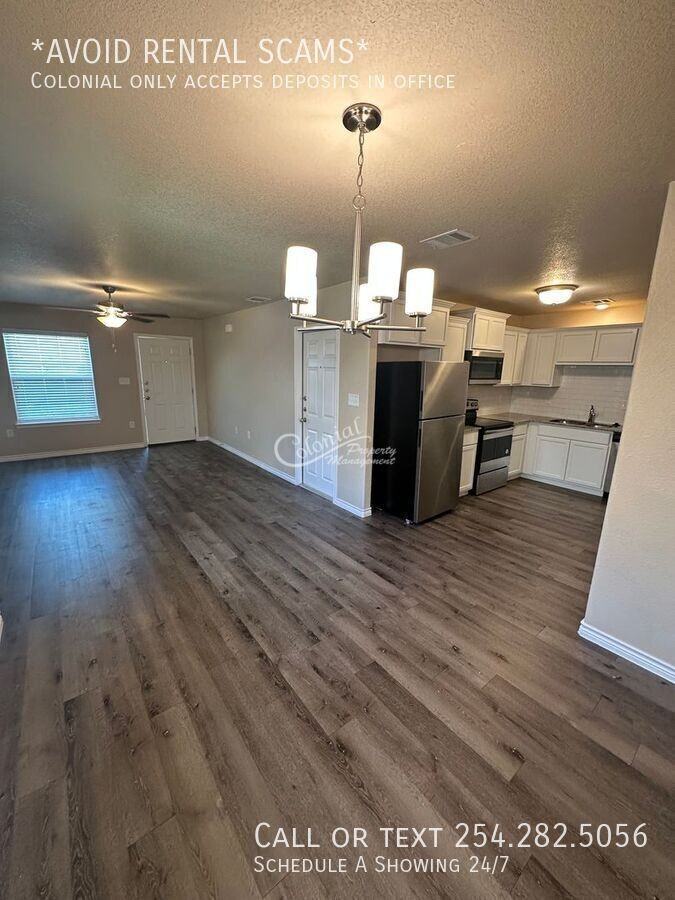 2403 Duntov Dr #B - Photo 5 of 28