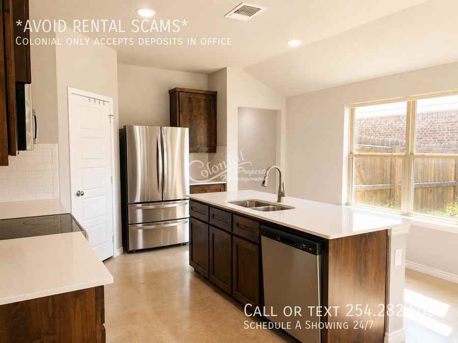1460 Dryden Ave - Photo 6 of 16