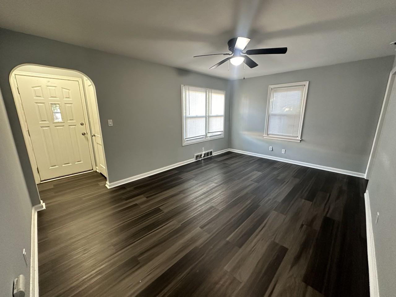 1720 Kilburn Ave - Photo 2 of 11