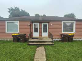 featured image of 921 River Park Dr #1