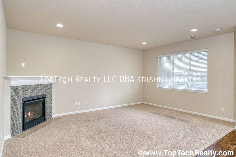 7226 Nw Abigail Ter - Photo 4 of 25