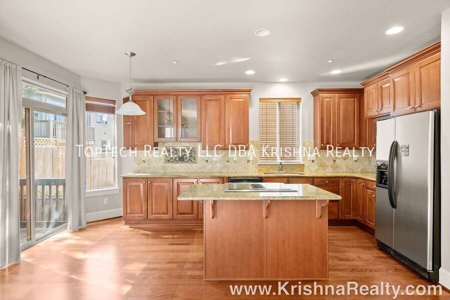 11322 Nw Kimble Ct - Photo 6 of 24