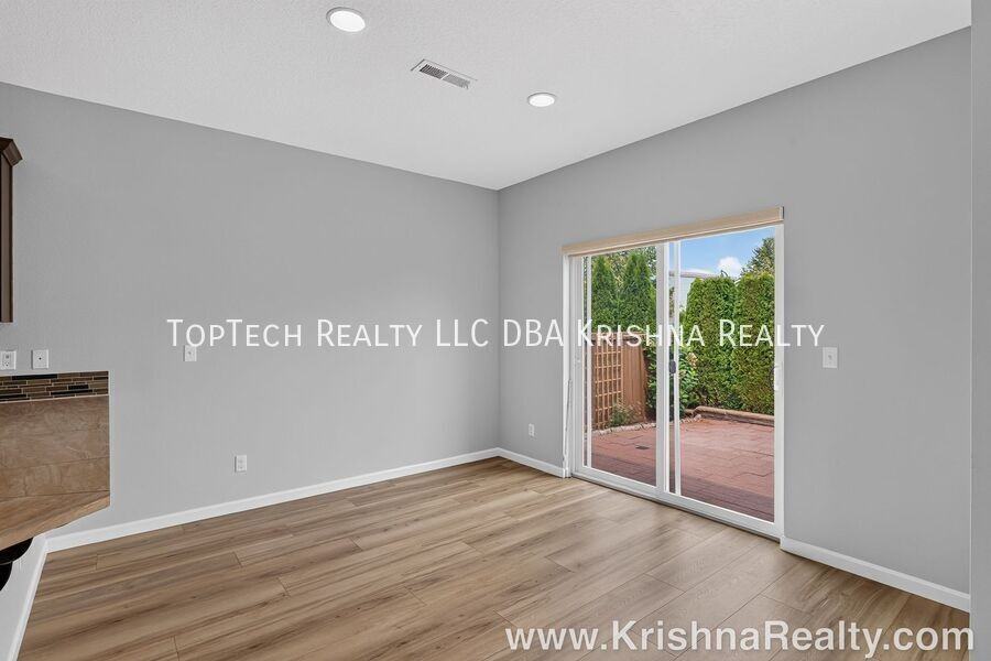 16957 Nw Viola St - Photo 5 of 21