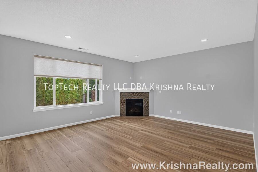 16957 Nw Viola St - Photo 6 of 21
