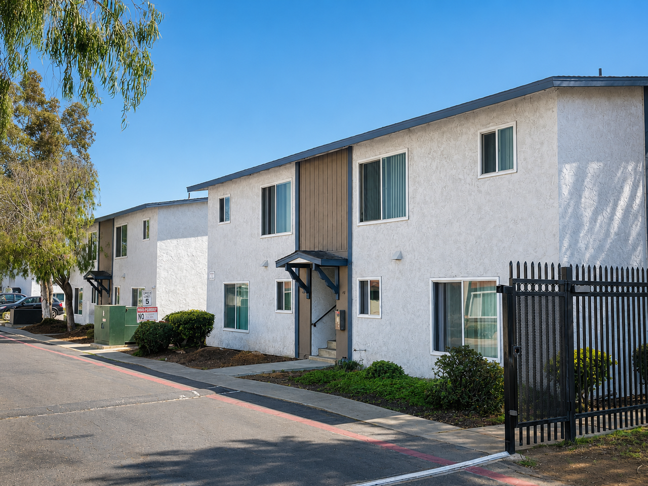 Country Aire Apartments - Photo 5 of 7