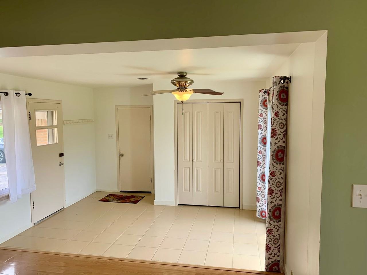 14865 Pershing Dr - Photo 4 of 29