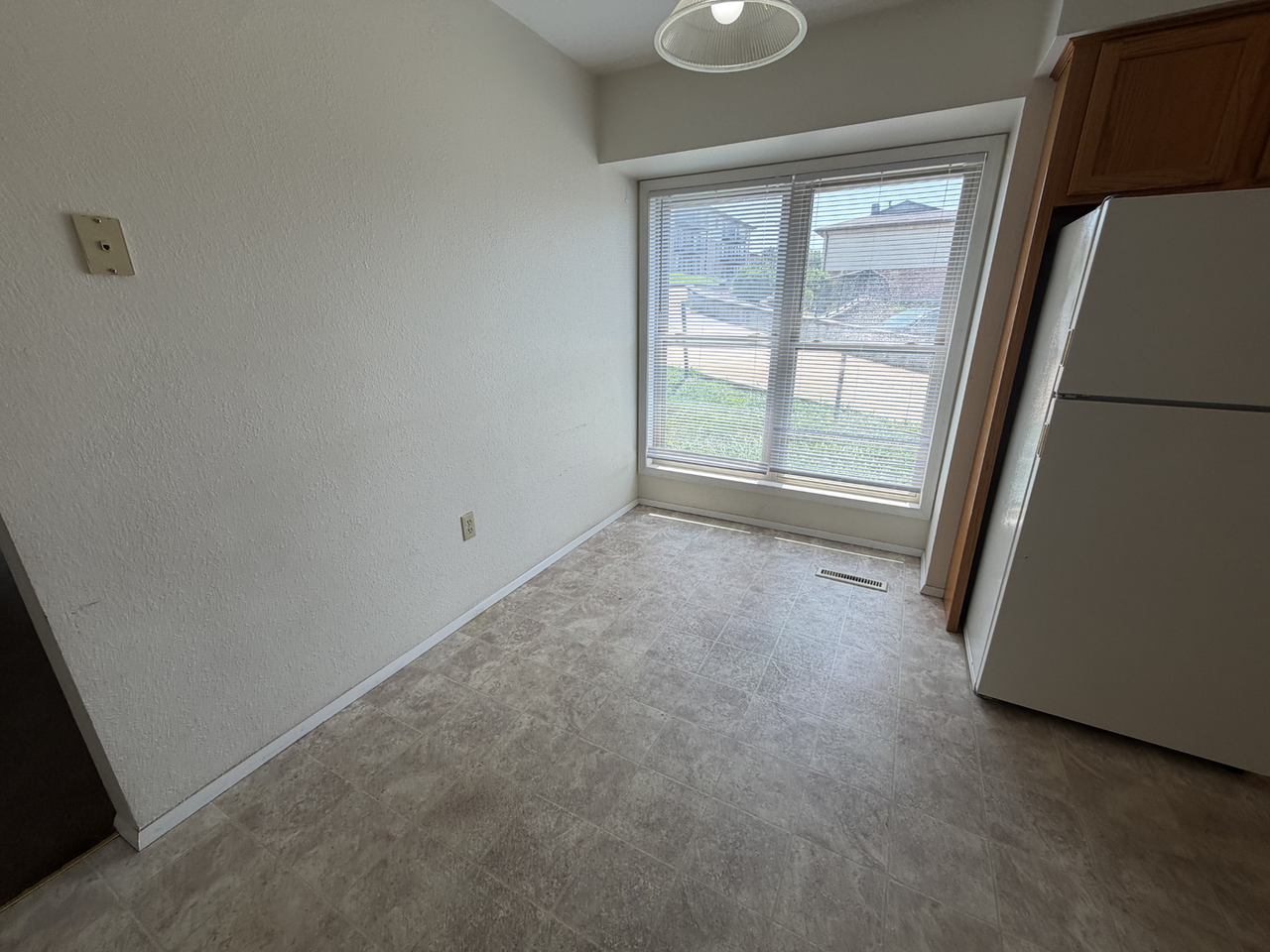 829 Southwest Blvd - Photo 7 of 50