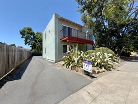 RIV511-525 - Photo 1 of 1