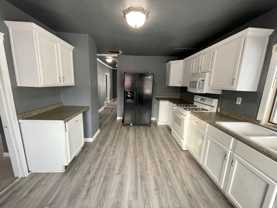 317 Grandview Ave - Photo 1 of 1
