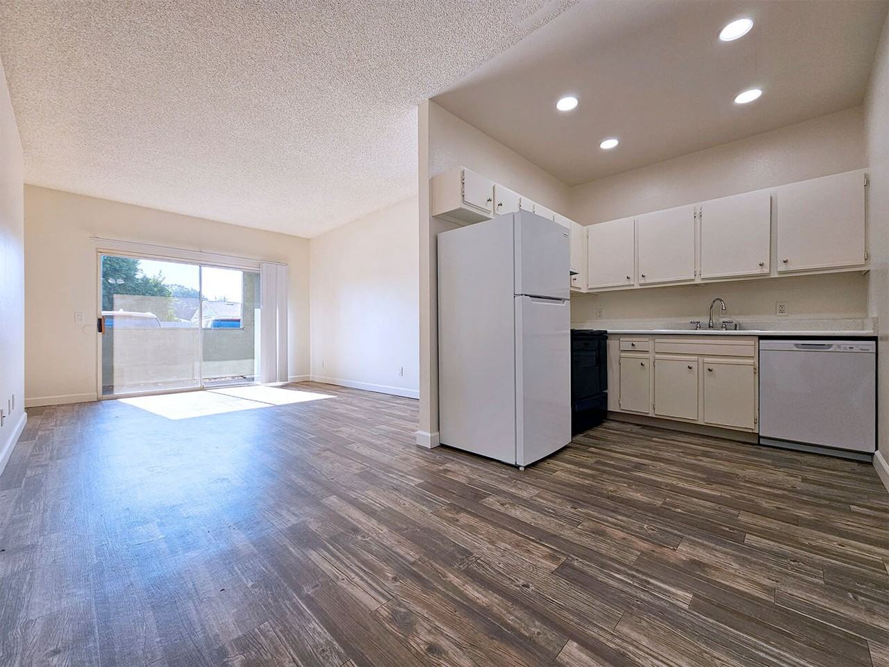 Peppertree Gardens! - Photo 2 of 17