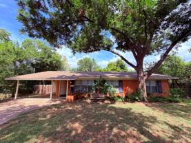 5915 Sunshine Dr - Photo 1 of 1