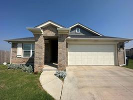 featured image of 15749 Potomac Dr