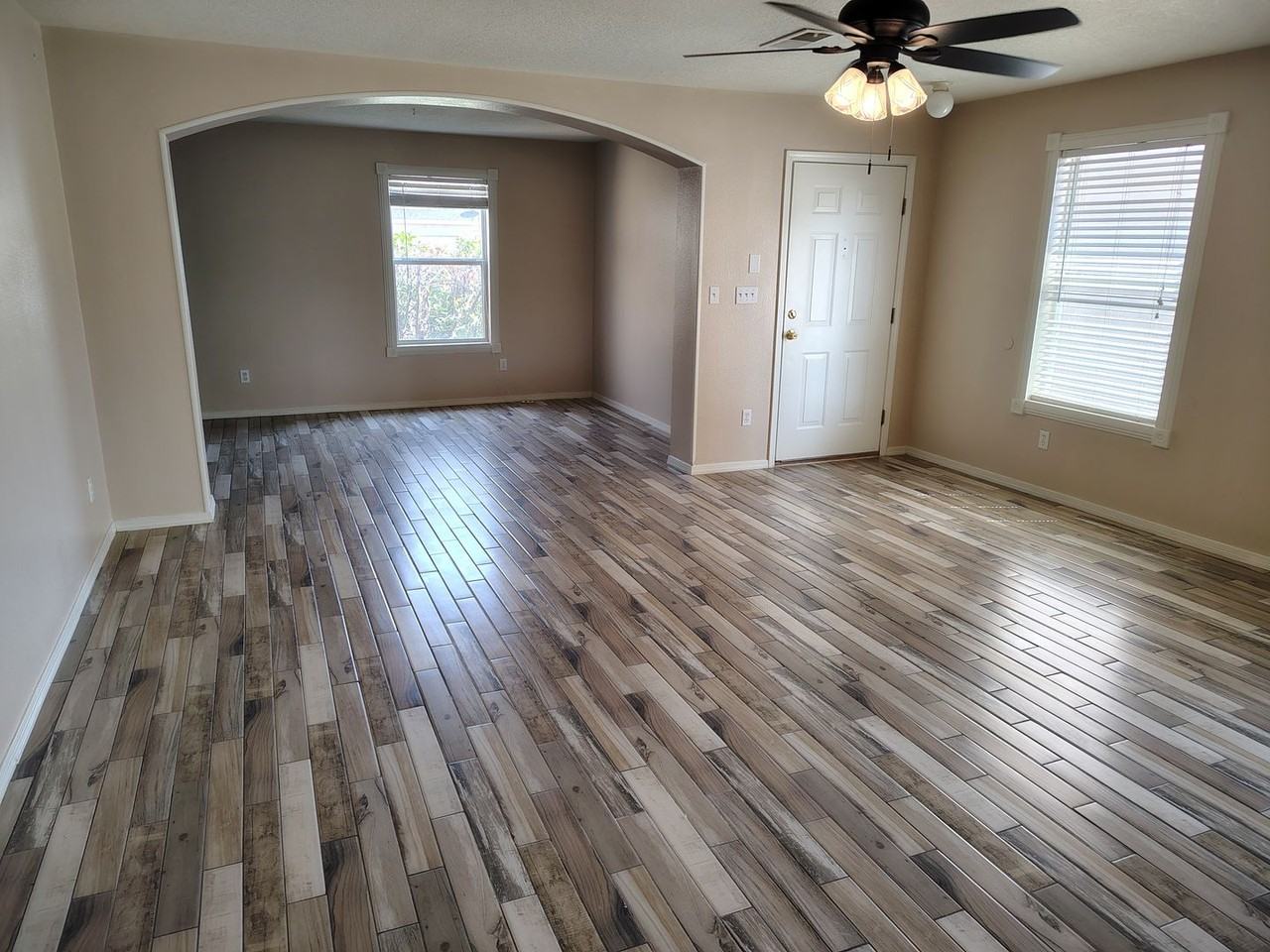 7316 Tolleson Ave Nw - Photo 2 of 17