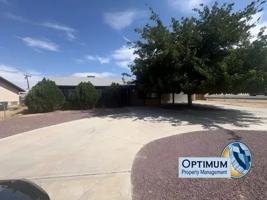 featured image of 15286 Del Norte Dr