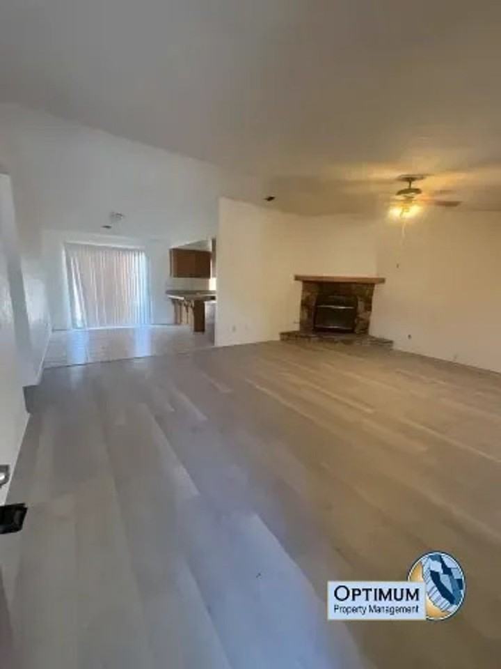 15286 Del Norte Dr - Photo 5 of 23