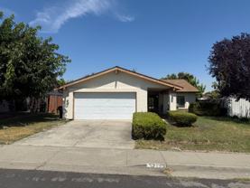 2766 Applewood Dr - Photo 1 of 1