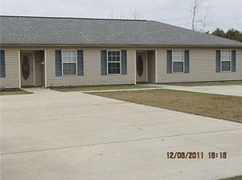 featured image of 11082 Noll Dr