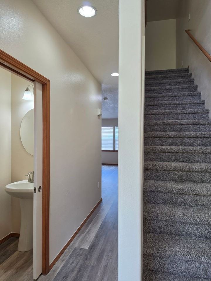 355 Sw Pemberly Loop - Photo 5 of 15