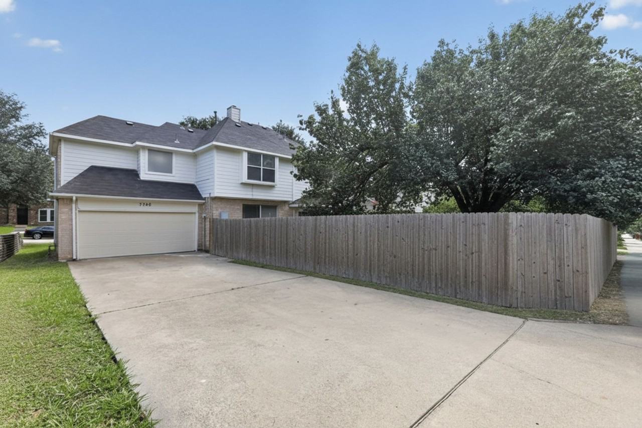 2740 Windswept Ln - Photo 3 of 37