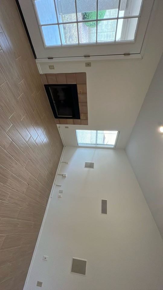 1621 N Raven - Photo 4 of 16