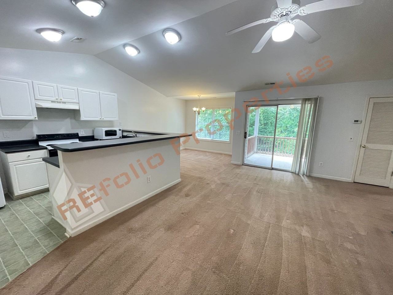 3622 Wellington Ridge Loop - Photo 4 of 26