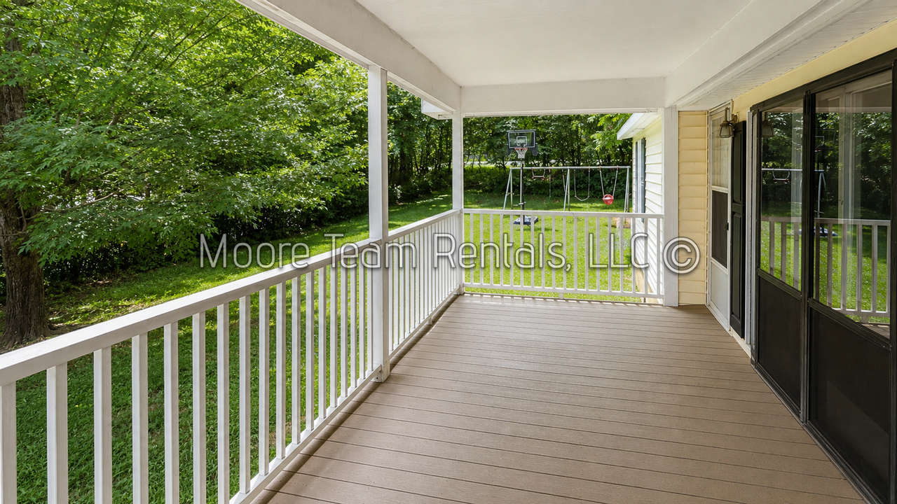 5399 Greenville Hwy - Photo 2 of 17