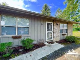 featured image of 707 Farmington Cir