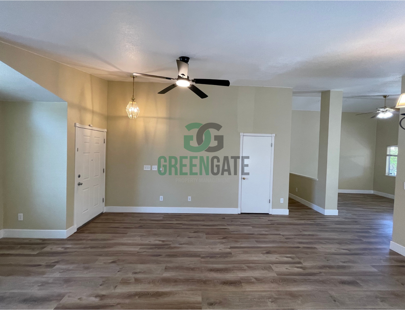 1660 Etta Way - Photo 7 of 44