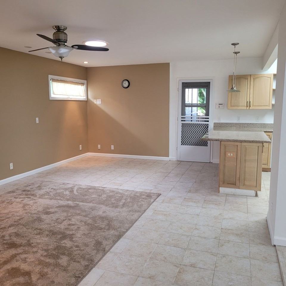 1445 Auwaiku St #B - Photo 2 of 15