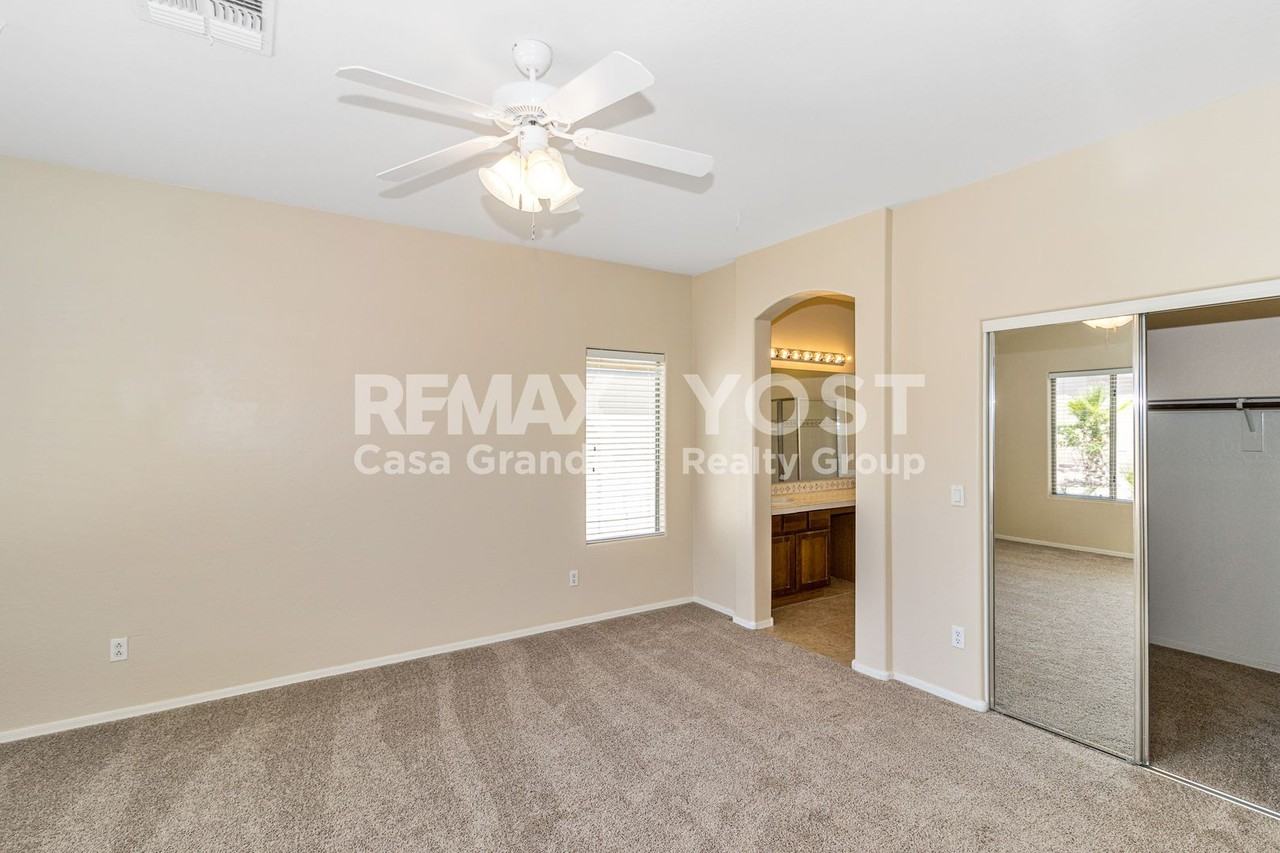 254 W Seven Seas Dr - Photo 6 of 18