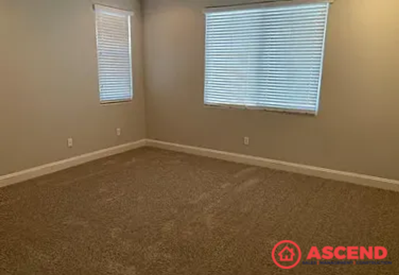 11716 Starlight Dr - Photo 7 of 10