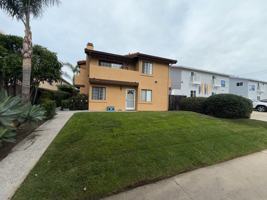 featured image of 1460 Hornblend St