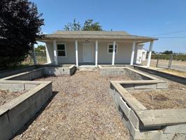 featured image of 1360 Delta Rd