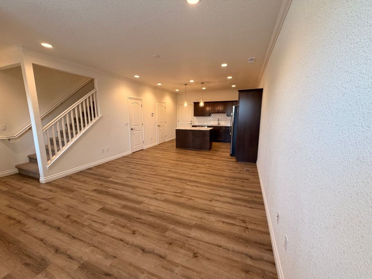 18659 Village Center Dr - Photo 3 of 24