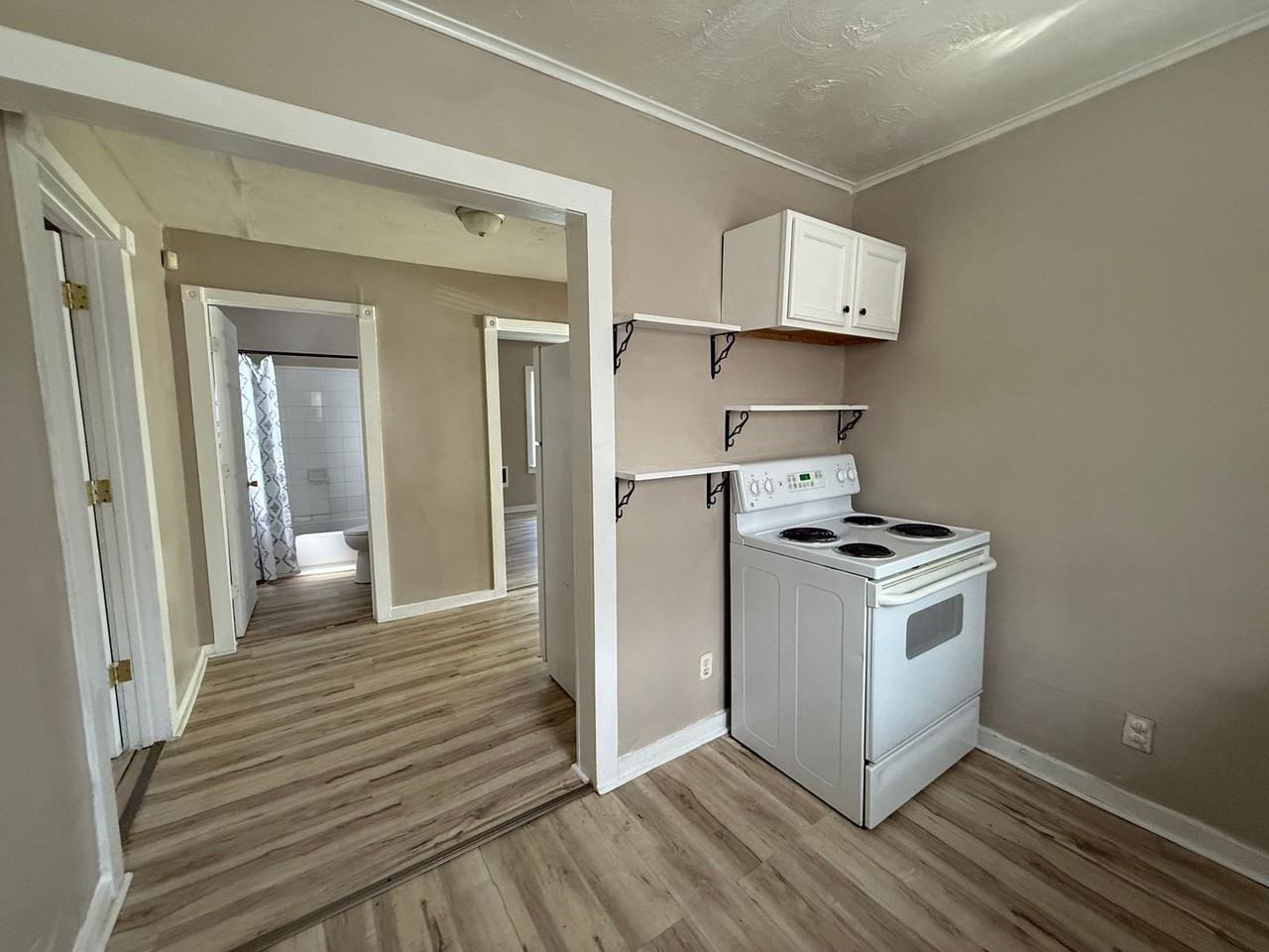 3569 Prospect St - Photo 7 of 11