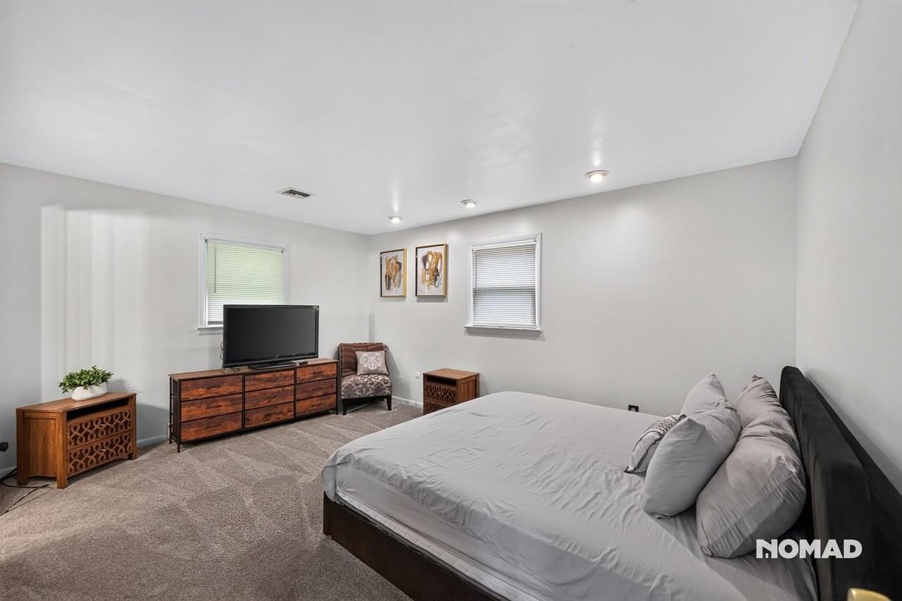 3131 Andrea Ave - Photo 7 of 15